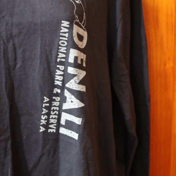 L.A.T NAvy Blue Denali National Park Alaska Long Sleeve T-Shirt LG - Picture 4 of 12